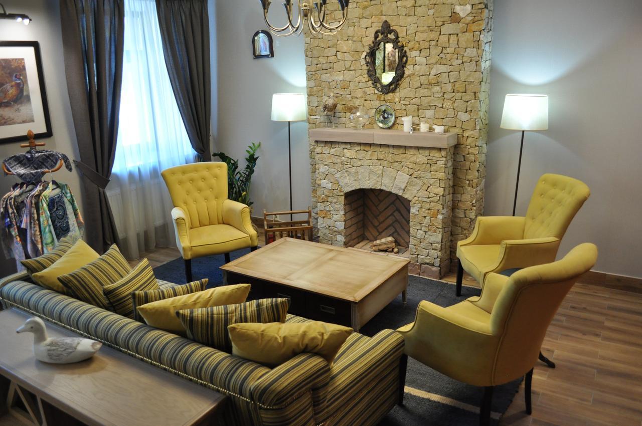 Premier Hotel Potchaïv Extérieur photo