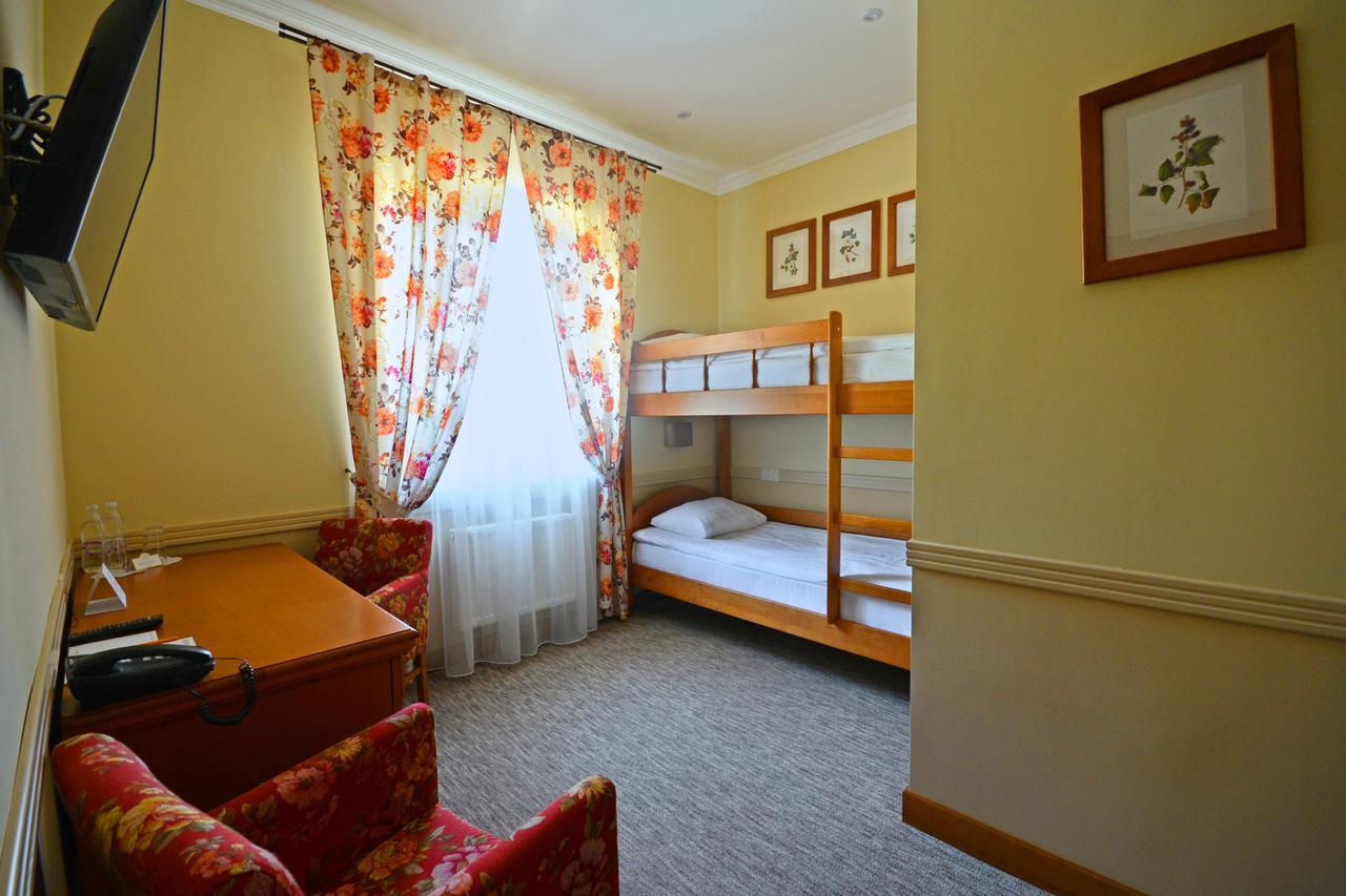 Premier Hotel Potchaïv Extérieur photo